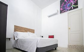 Oyo Hotel Plaza Las Torres, Cabo San Lucas